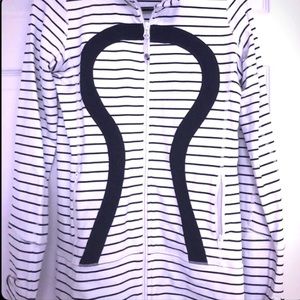 Lululemon Zip Sweater in White & Navy (Size 6)